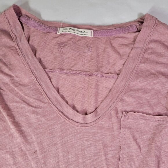We The Free Women Cotton Blend Pink Long Sleeve V-Neck Pocket Tee Size Medium - Picture 3 of 9